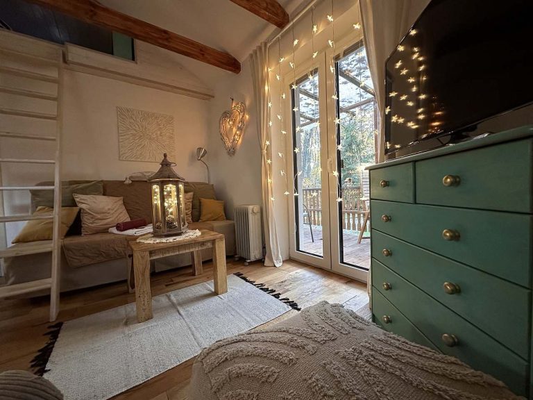 posezeni-vyhled-z-okna-chatinka-8bb1-961797