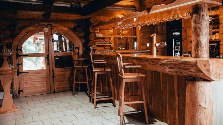 60b2b189d71f49a2ce3ae223_IMG_3253