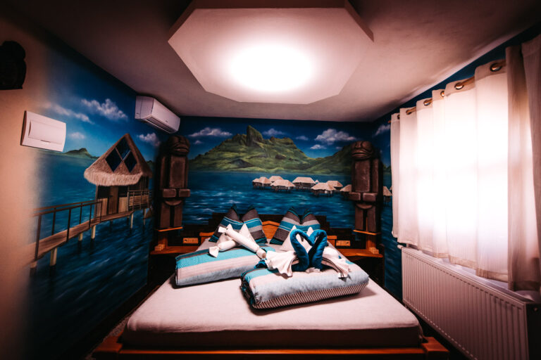 60b2b82c17effebe64a048e0_ubytovani-xl-1