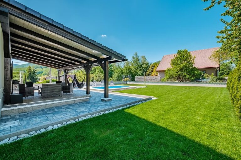 7e0b83_042a5517e5df4b1486585b68bbec8680~mv2