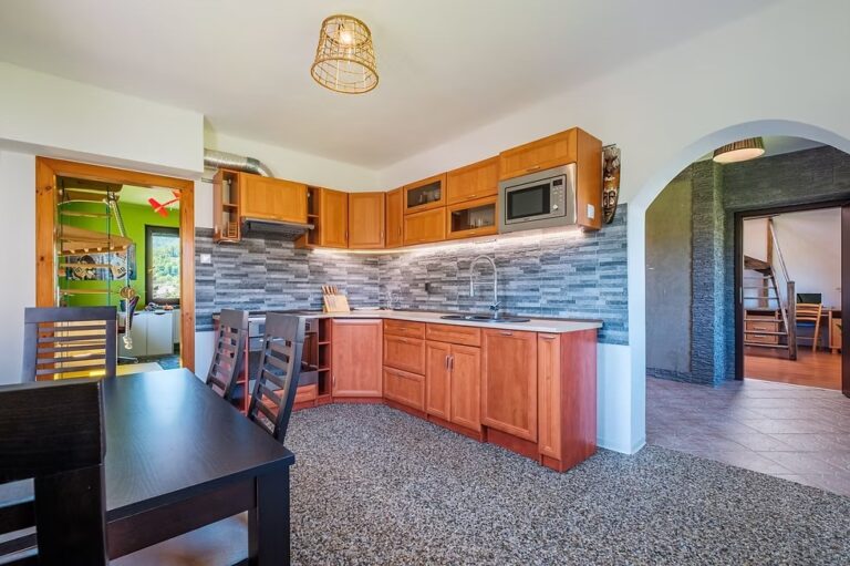 7e0b83_0765fa92c5b74ecf9cf3cb4e1f8044df~mv2