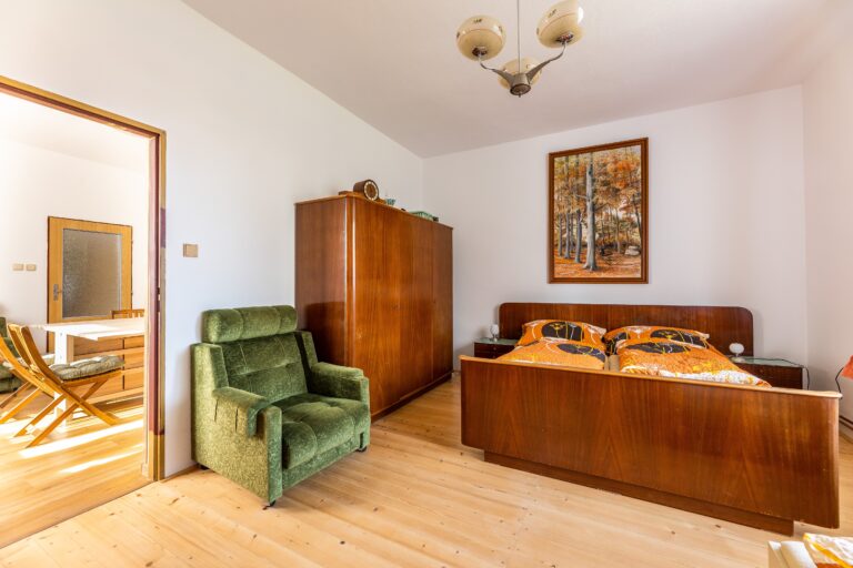 Chalupa U Šrámků 9 (foto Daniel Schulz)