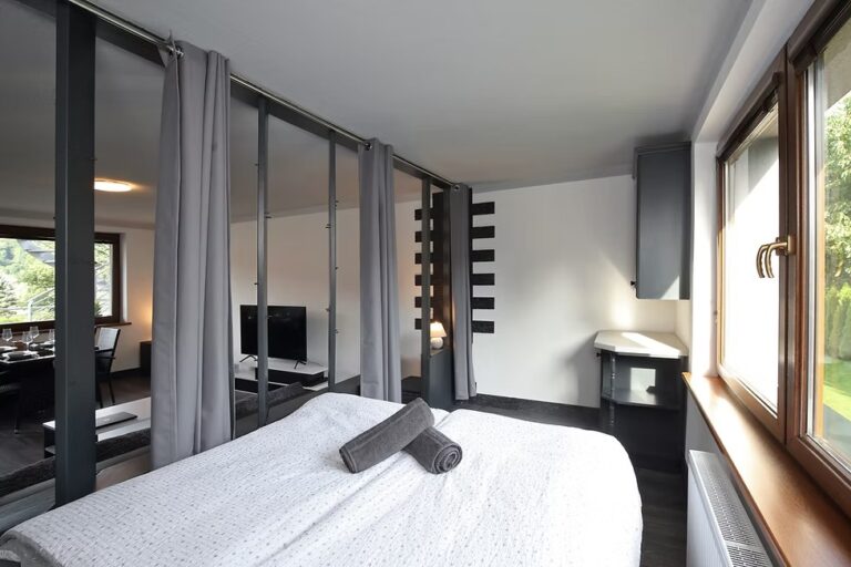 cc7c36_8304950ae0d949bea62e0198907acc47~mv2