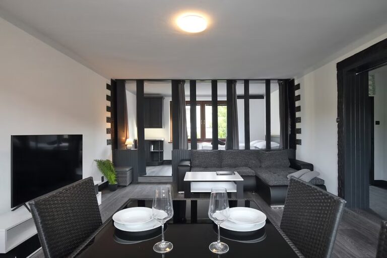 cc7c36_923d66752b564d1e8de604607562158e~mv2