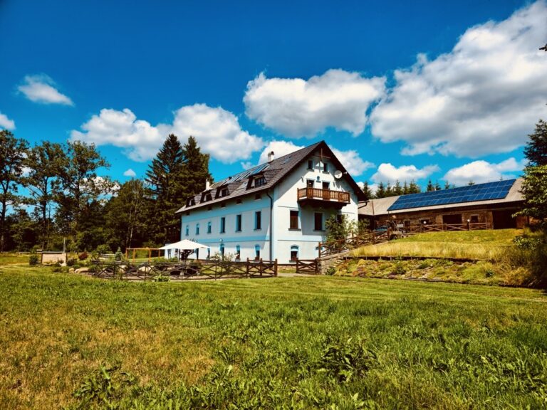 1AACFEC4-C749-4C97-BD43-524006E2FB50_1_105_c